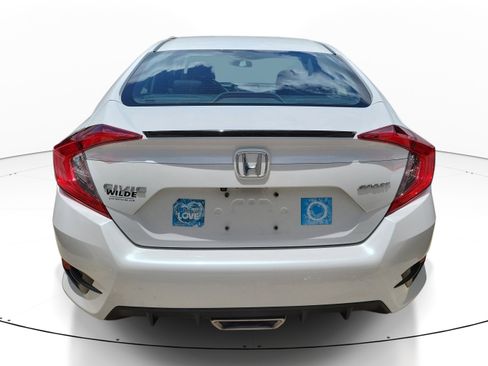 Used 2020 Honda Civic Sport image 5