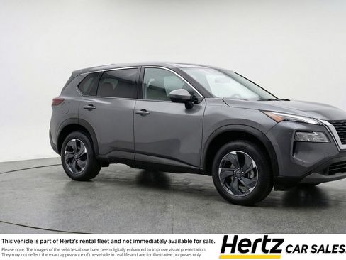 Used 2025 Nissan Rogue SV AWD/4WD image 1
