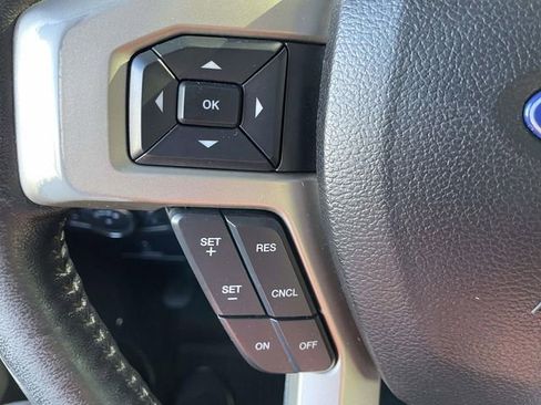 Used 2017 Ford F250 Lariat w/ Lariat Value Package AWD/4WD image 21