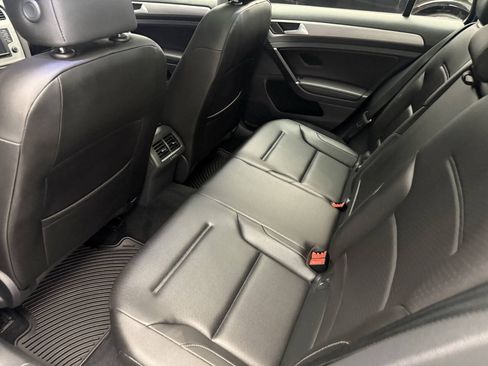 Used 2017 Volkswagen Golf SEL FWD image 25