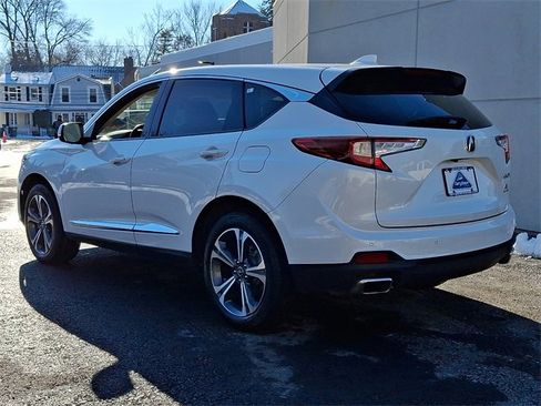 Used 2023 Acura RDX AWD w/ Advance Package image 4