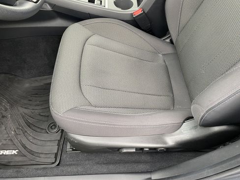 Used 2024 Subaru Crosstrek 2.0i Premium image 15