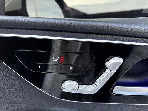 Used 2023 Mercedes-Benz C 300 4MATIC Sedan image 35