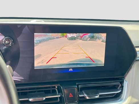 Used 2024 Chevrolet TrailBlazer ACTIV w/ Convenience Package image 13