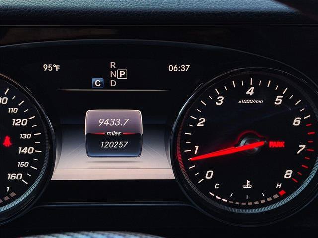 Used 2017 Mercedes-Benz E 300 4MATIC image 5