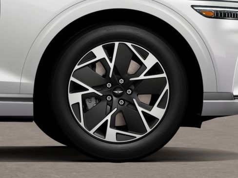 Certified 2026 Genesis Electrified GV70 AWD/4WD image 8