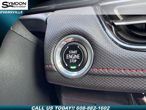 Used 2024 Chevrolet TrailBlazer RS w/ Convenience Package image 22