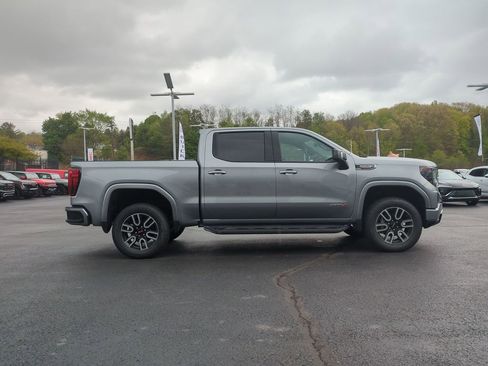 New 2026 GMC Sierra 1500 AT4 w/ AT4 Premium Package AWD/4WD image 4