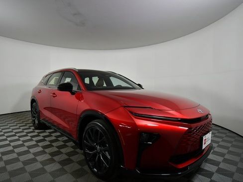 Used 2025 Toyota Crown Signia image 8