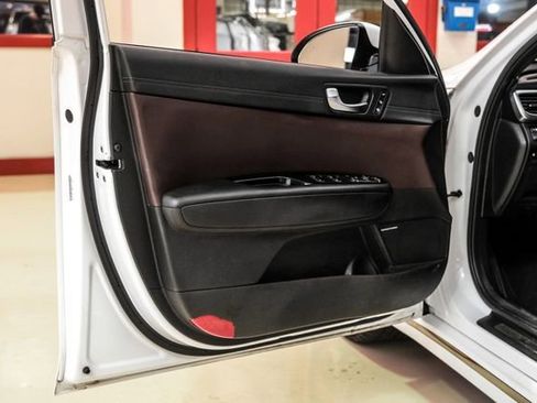 Used 2016 Kia Optima SX image 36