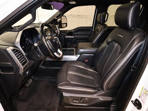 Used 2020 Ford F250 Platinum image 10