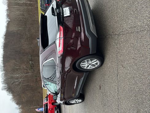 Used 2024 Ford Edge SEL image 7