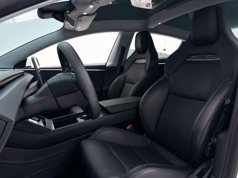 Used 2024 Tesla Model 3 Performance image 18