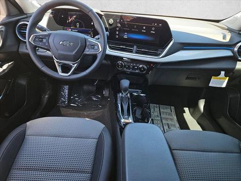 New 2026 Chevrolet Trax LT w/ Midnight Edition image 15