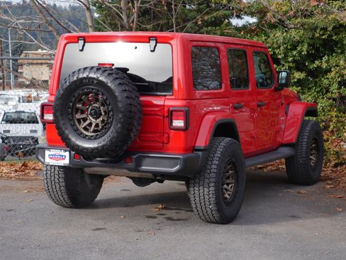 Used 2020 Jeep Wrangler Unlimited Sahara w/ Uconnect 4C Nav & Sound Group image 23