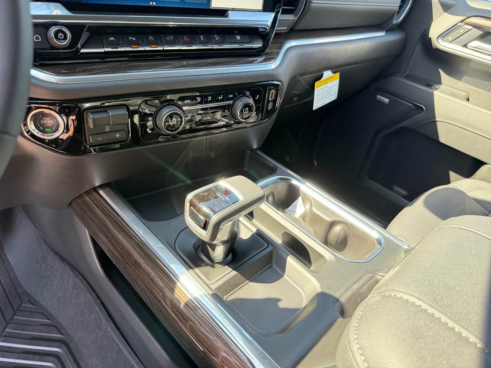 New 2026 Chevrolet Silverado 1500 RST w/ RST All Star Premium Package AWD/4WD image 13