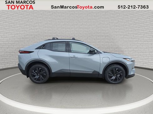 New 2026 Toyota C-HR AWD/4WD image 4