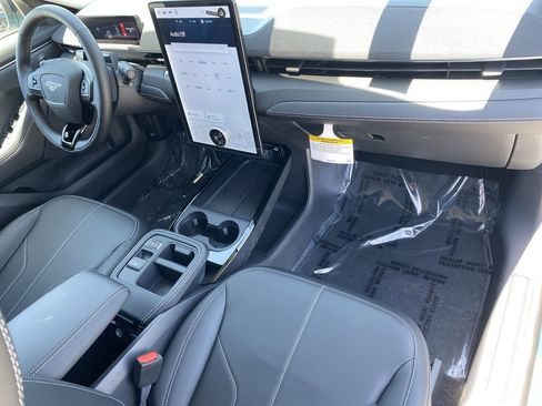 New 2026 Ford Mustang Mach-E Select image 11