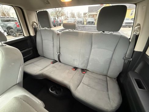 Used 2018 RAM 1500 Express w/ Express Value Package image 24