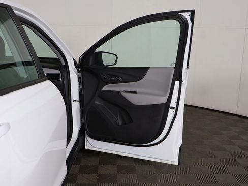 Used 2021 Chevrolet Equinox LS w/ LPO, Floor Liner Package image 16