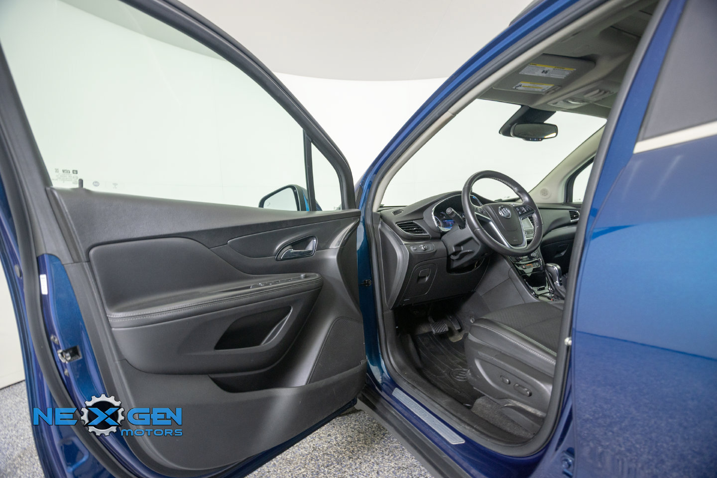 Used 2020 Buick Encore Preferred w/ Safety Package FWD image 10