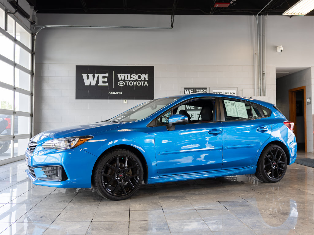 Used 2023 Subaru Impreza 2.0i Sport AWD/4WD image 2