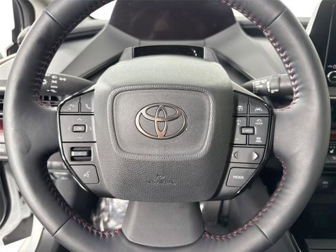 Certified 2025 Toyota Prius Plug-In Hybrid FWD image 16