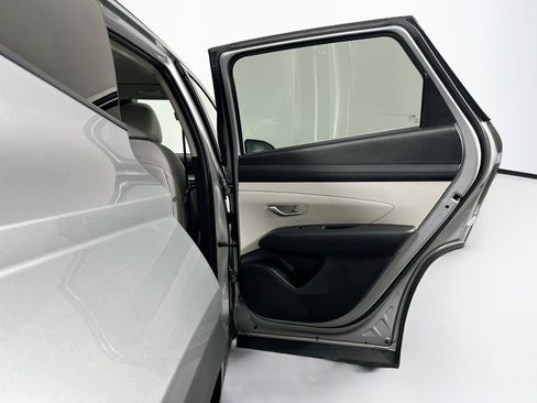 Used 2025 Hyundai Tucson SEL AWD/4WD image 30