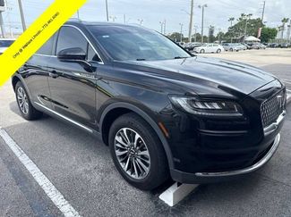 Certified 2022 Lincoln Nautilus FWD w/ Premium Package video 2