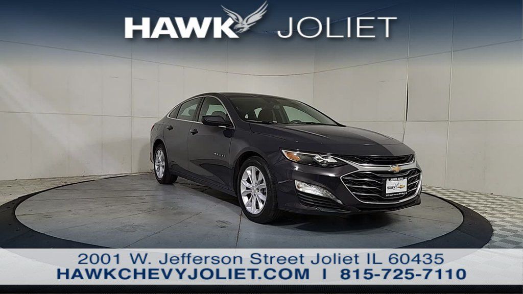 Used 2025 Chevrolet Malibu LT FWD image 1