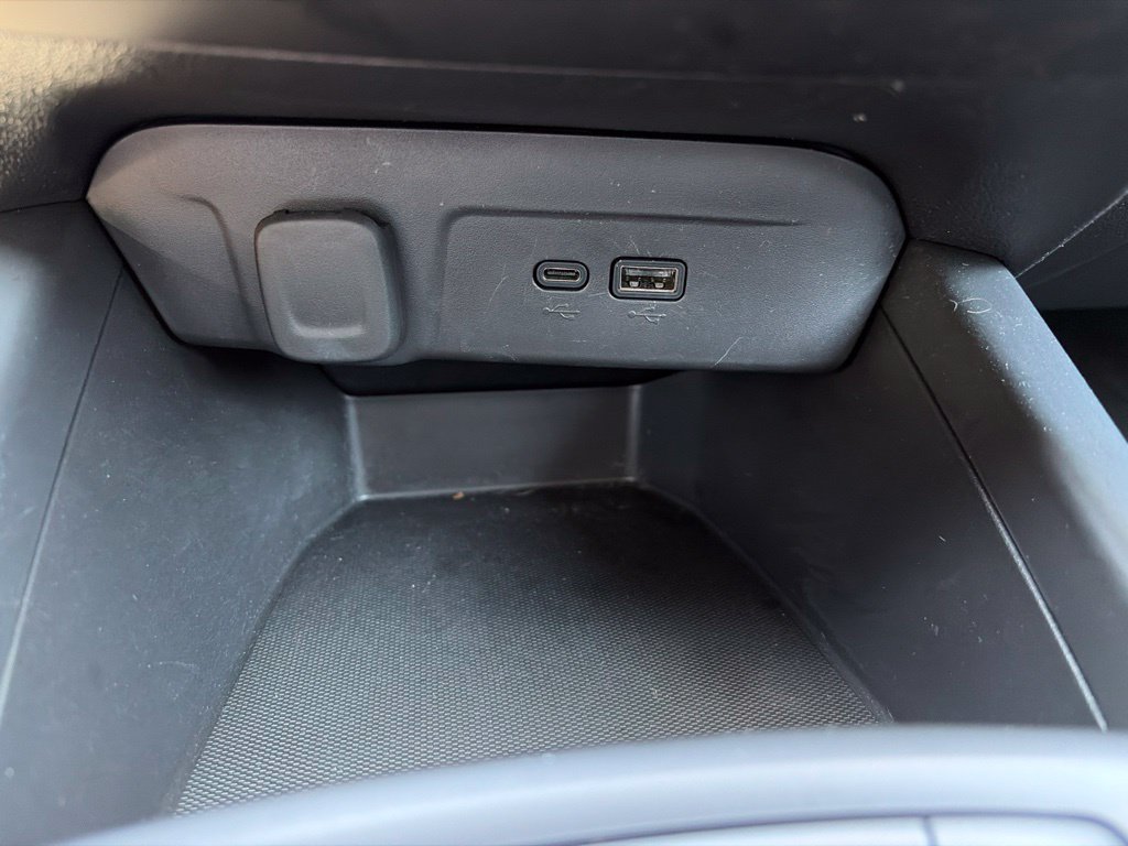 Used 2026 Chevrolet Trax LS FWD image 27