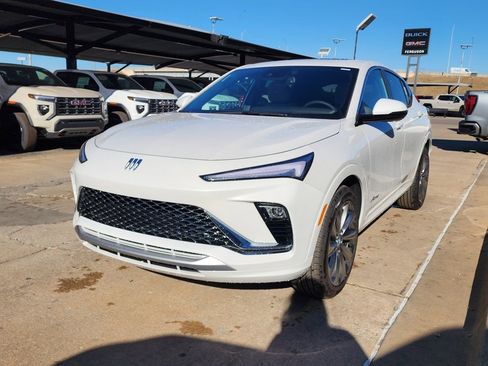 New 2026 Buick Envista Avenir image 8