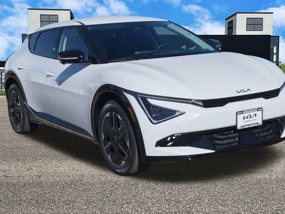 New 2025 Kia EV6 Wind
