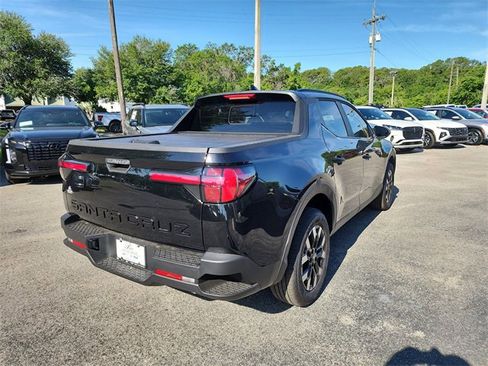 New 2025 Hyundai Santa Cruz SEL image 3