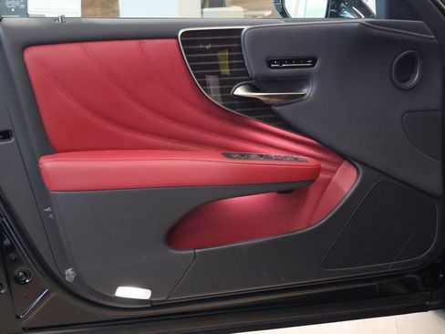 New 2026 Lexus LS 500 AWD image 8