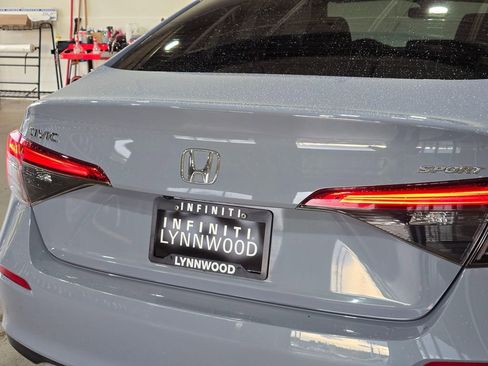 Used 2022 Honda Civic Sport image 26