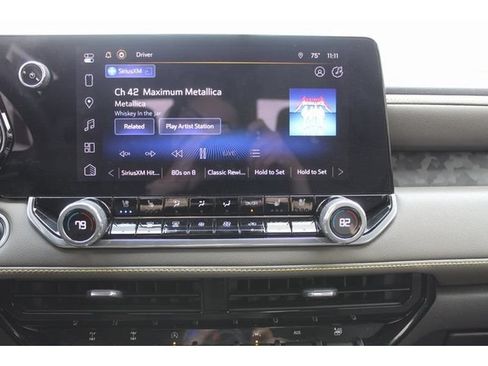 Used 2024 Chevrolet Colorado ZR2 w/ ZR2 Convenience Package III AWD/4WD image 26