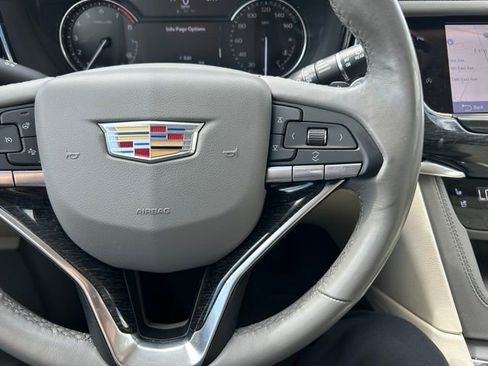 Certified 2023 Cadillac XT6 Premium Luxury AWD/4WD image 16
