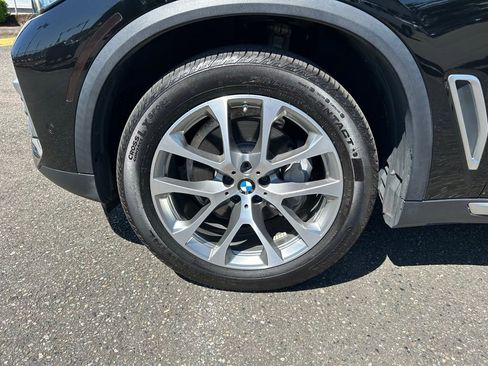 Used 2021 BMW X5 xDrive40i w/ Convenience Package AWD/4WD image 27