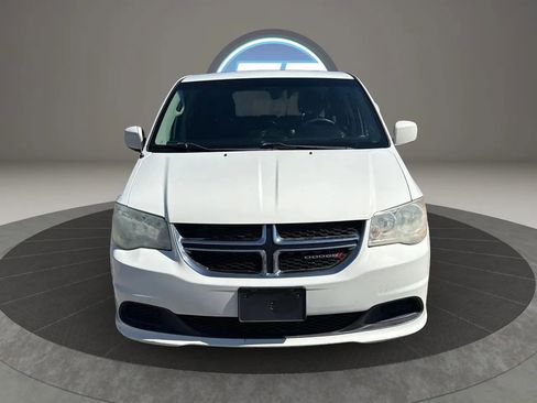 Used 2011 Dodge Grand Caravan Mainstreet w/ PWR Convenience Group FWD image 21