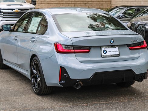 New 2026 BMW 330i Sedan w/ M Sport Package RWD image 4
