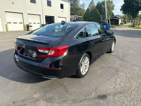 Used 2018 Honda Accord LX image 3