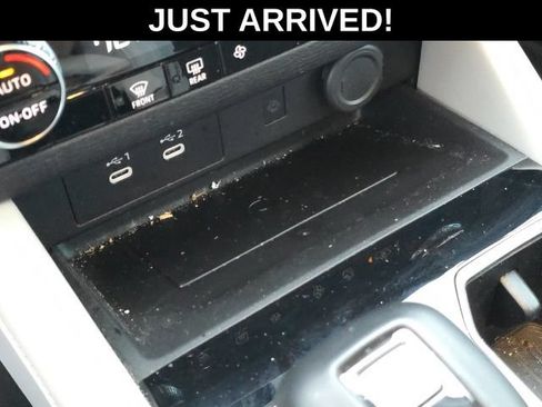 Used 2025 Mitsubishi Outlander SE FWD image 19