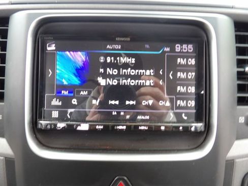 Used 2017 RAM 1500 Express image 24