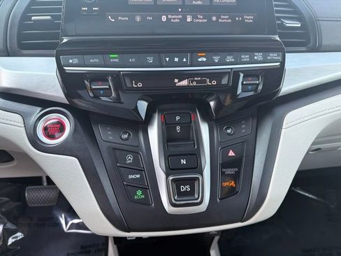 Used 2025 Honda Odyssey EX-L image 28