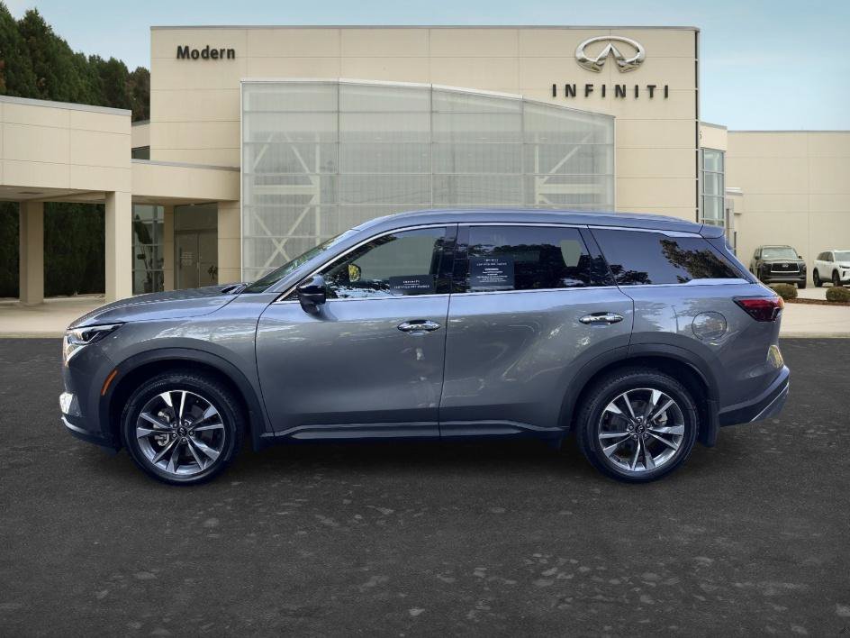 Certified 2022 INFINITI QX60 Luxe w/ Cargo Package AWD/4WD image 3