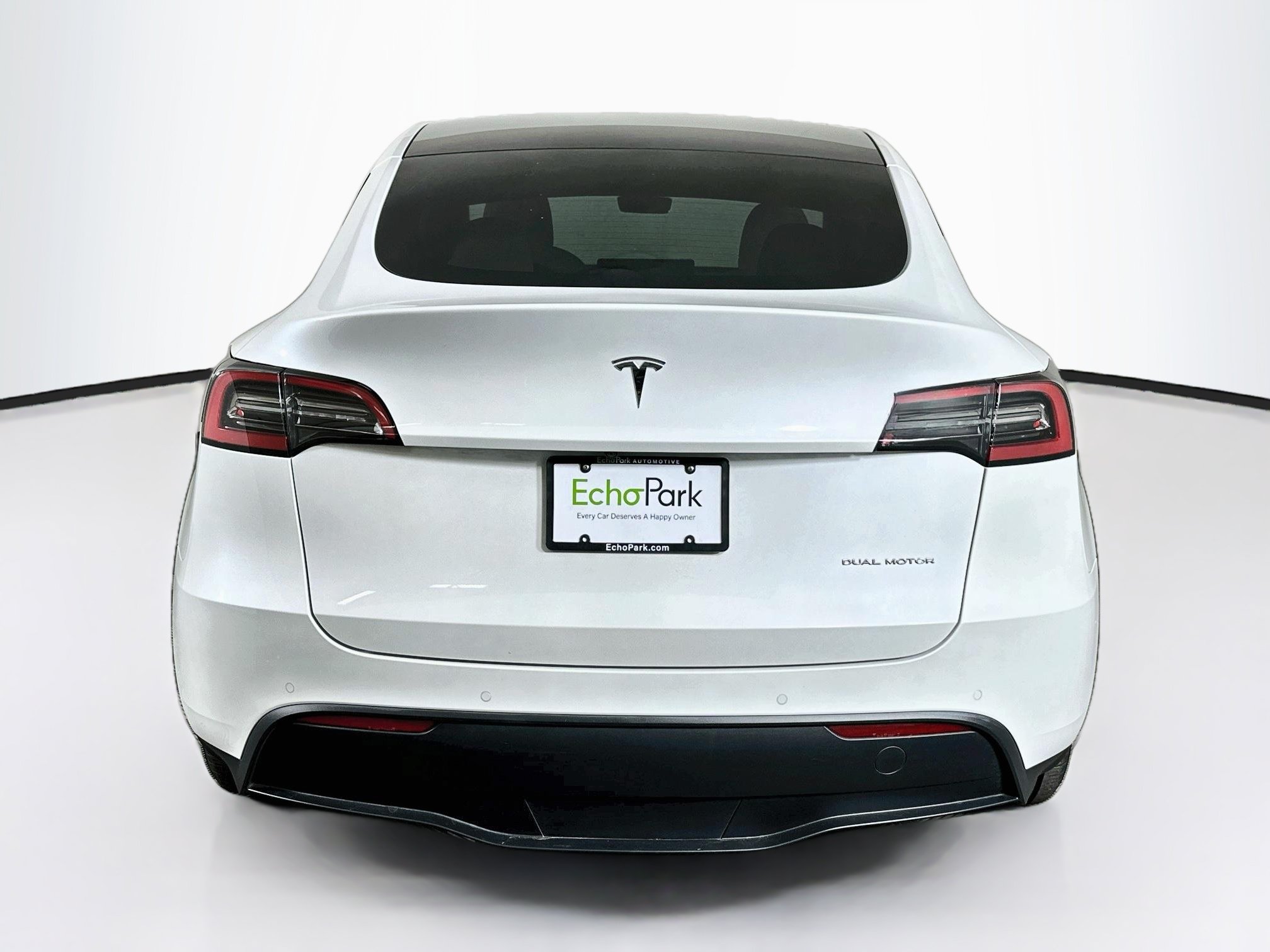 Used 2022 Tesla Model Y Long Range AWD/4WD image 7