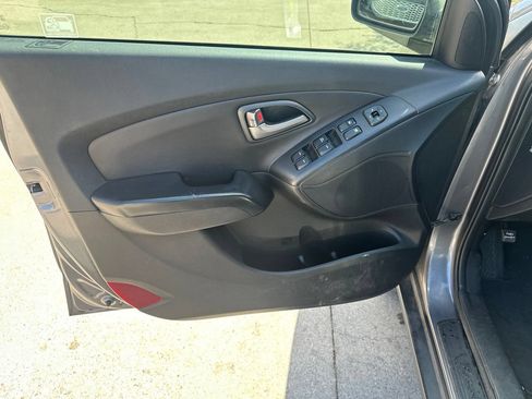 Used 2014 Hyundai Tucson SE FWD image 10
