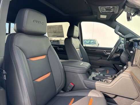 Used 2026 GMC Sierra 2500 AT4 w/ AT4 Premium Plus Package image 23