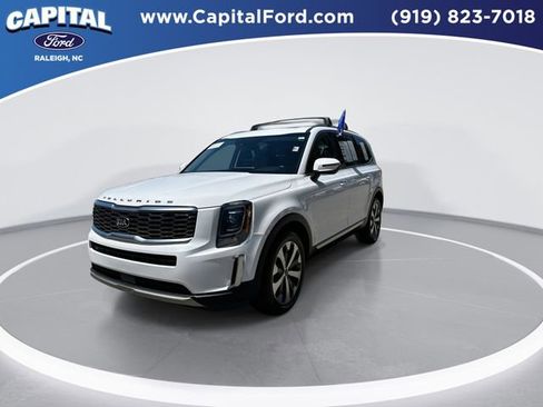 Used 2021 Kia Telluride S AWD/4WD image 4